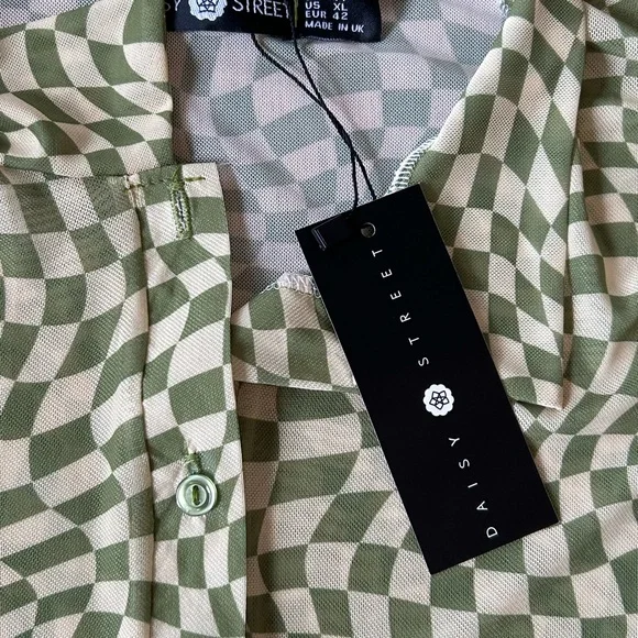 Daisy Street Kaleidoscope Dress Green White Checkered - Picture 4 of 4